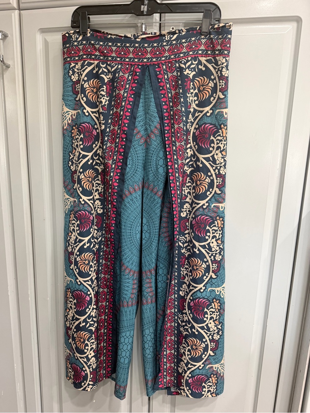 Palazzo Printed Bohemian Maxi Pant Skirt in Teal,  burgundy and beige. Sz M